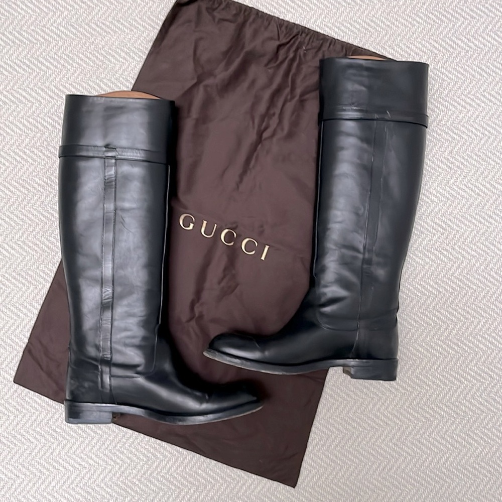 GUCCI Black Leather Knee High Boot with Slim Horsebit - Picture 4 of 13